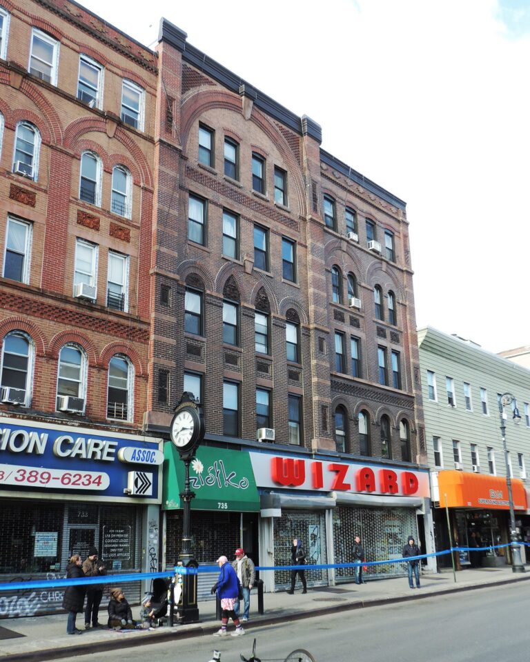 Greenpoint (area photo)
