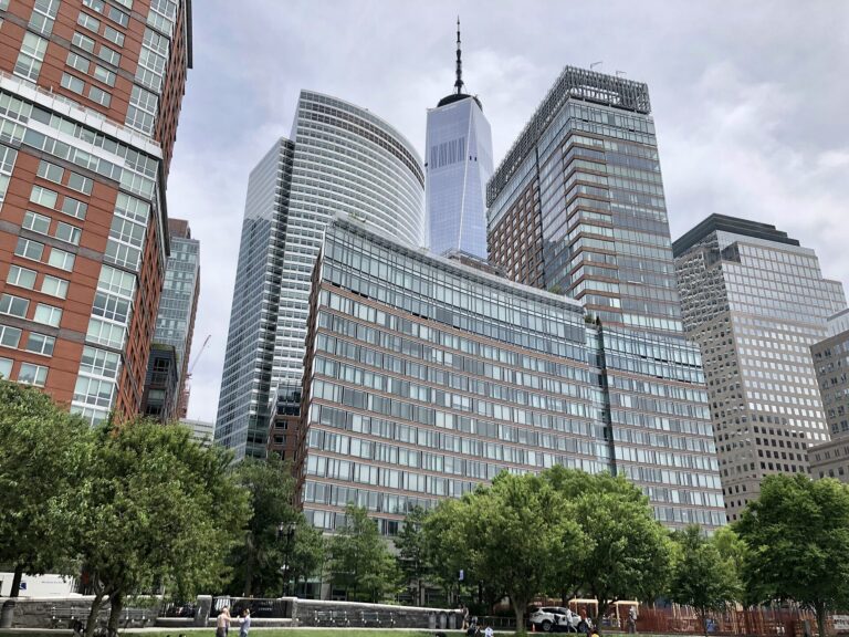 Battery Park City (area photo) Battery Park City (area photo)