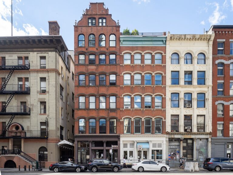 Tribeca (area photo) Tribeca (area photo)