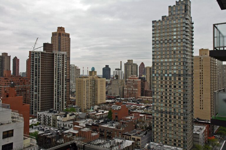 Yorkville (area photo) Yorkville (area photo)